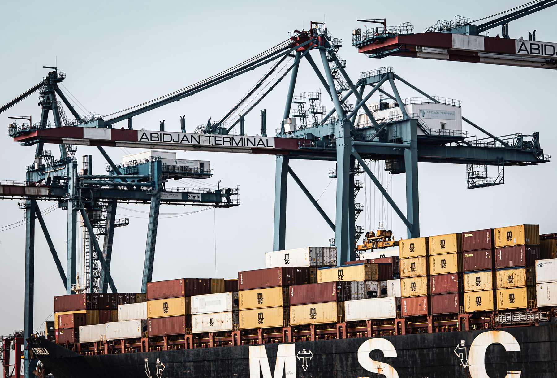 Port et infrastructures logistiques à Abidjan